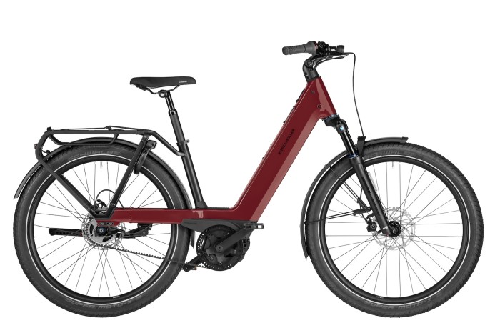F01599_Nevo5_silent_CORE_47_RubRed.jpg