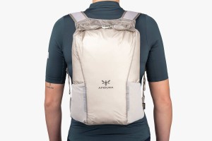apidura-packable-backpack-on-body-1.jpg