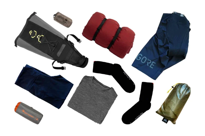 apidura-backcountry-saddle-pack-10l-kit-grid.jpg