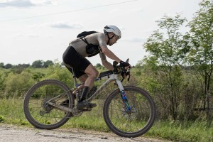 apidura-aero-top-tube-module-lifestyle-1.jpg