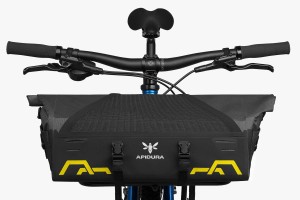 apidura-expedition-front-rack-pack-30l-on-bike-1.jpg