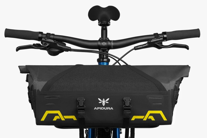 apidura-expedition-front-rack-pack-30l-on-bike-1.jpg