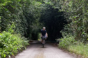 apidura-expedition-front-rack-pack-lifestyle-3 (1).jpg