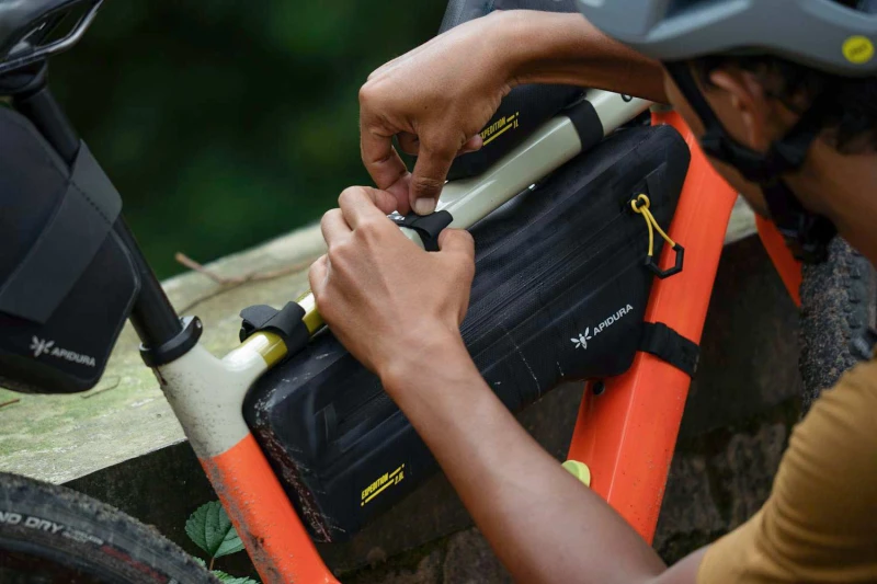 apidura-expedition-frame-pack-lifestyle-1-1 (1).jpg