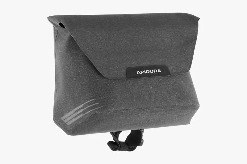 apidura-city-handlebar-pack-2l-1.jpg