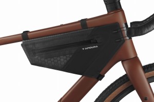 apidura-aero-frame-module-s-m-on-bike-1-hires.jpg