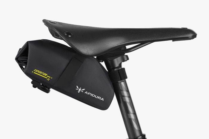apidura-expedition-tool-pack-1l-on-bike-1.jpg