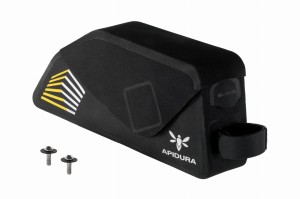 apidura-racing-bolt-on-top-tube-pack-1l-22-hires.jpg
